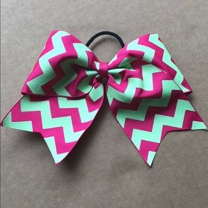 cheer bow
